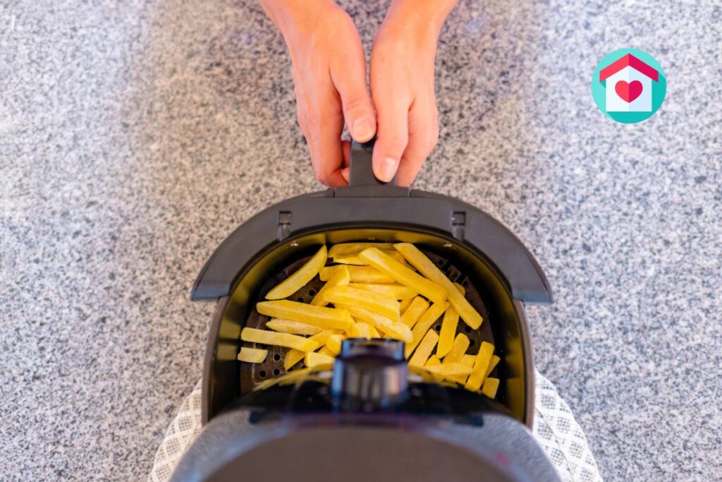A Air Fryer consegue cozinhar alimentos congelados diretamente ou é necessário descongelar antes?