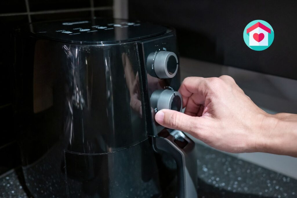 Quais são as principais vantagens de usar uma Air Fryer em comparação com fritadeiras tradicionais a óleo?