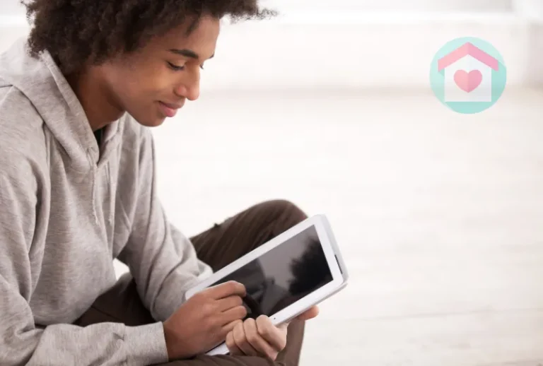 Xiaomi Pad 6 6GB + 128GB vs. Galaxy Tab Active4 Pro 4GB + 64GB - Qual o Melhor?
